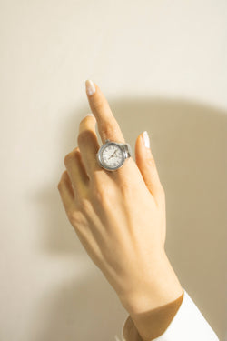 Collection of Anillo Colección Reloj in a gallery layout