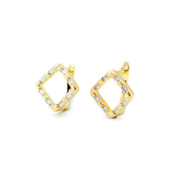 Collection of Arete Cubo Dorado Con Zirconia in a gallery layout