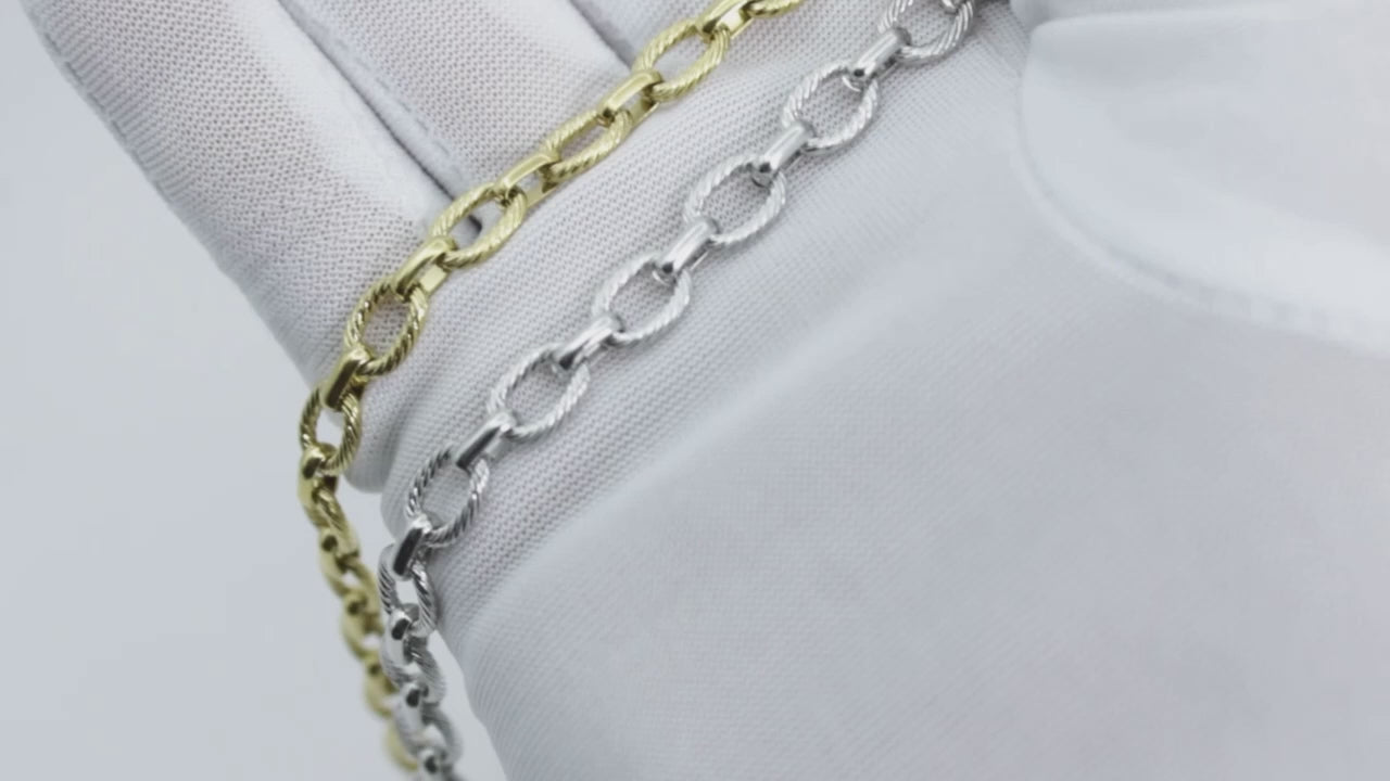 Collection of Pulsera Cadena Plateada Gruesa in a gallery layout