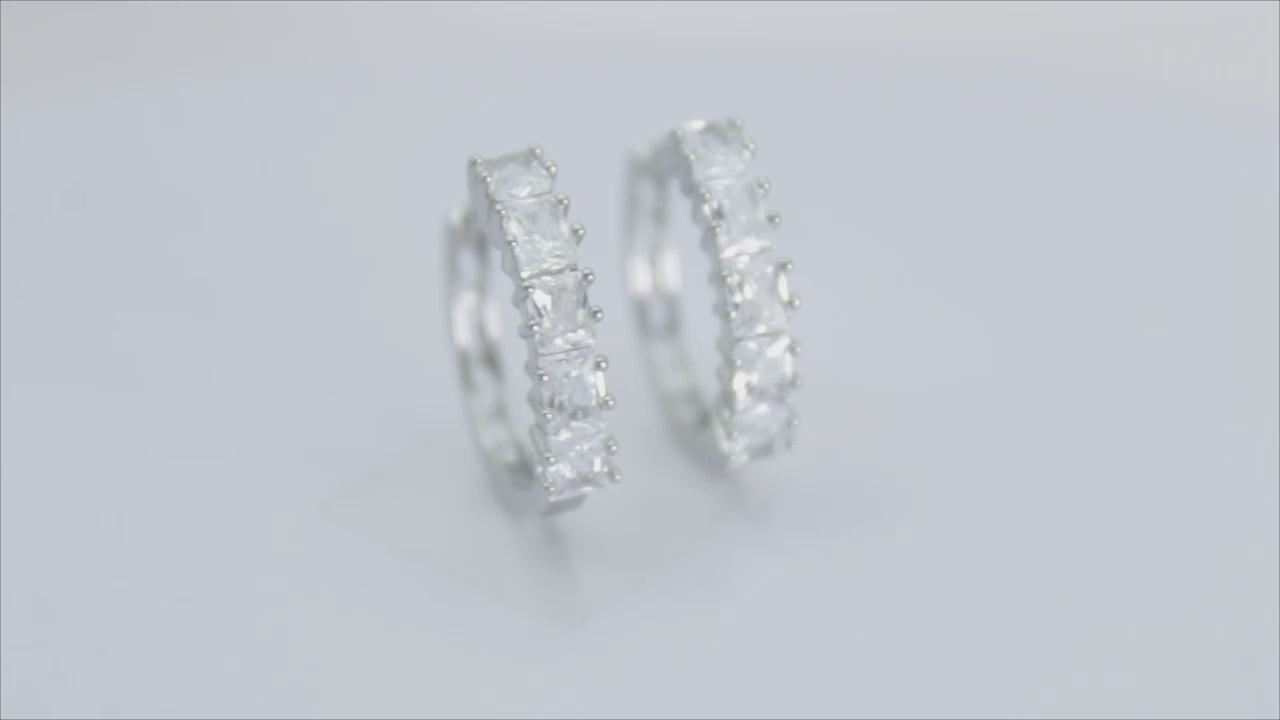 Collection of Arracada Plateada Con Zirconias in a gallery layout