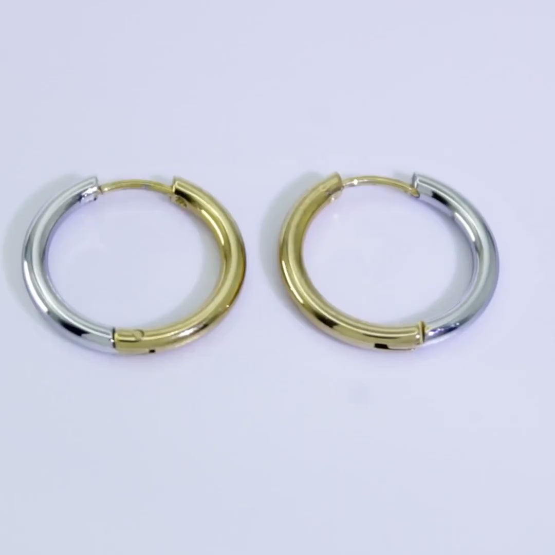 Collection of Arracadas Bicolor Mediana in a gallery layout