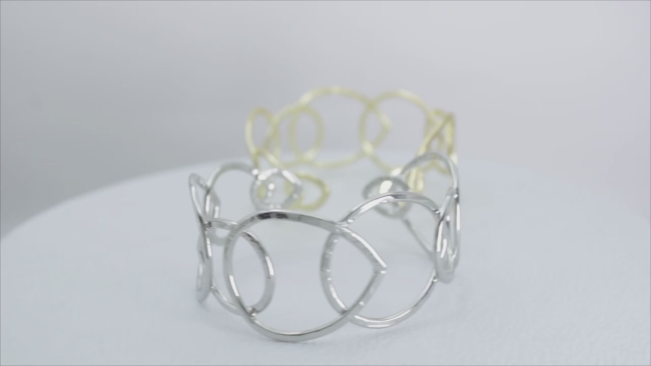 Collection of Baui Accesorios in a gallery layout