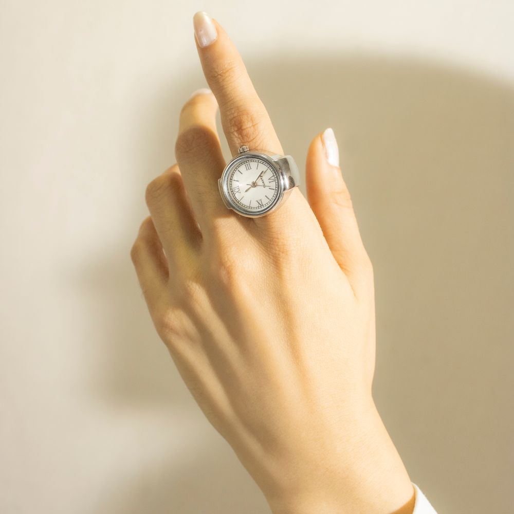 Collection of anillo reloj plata in a gallery layout